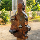 Dispenser de Bebidas Rústico em Madeira Maciça com Torneira Vintage, Abridor e Imã